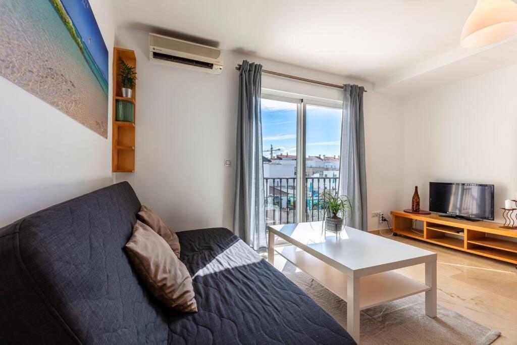 Apartamento En La Calle Principal Con Solarium. Tarifa Kültér fotó