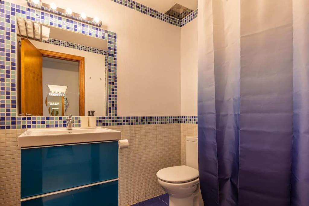 Apartamento En La Calle Principal Con Solarium. Tarifa Kültér fotó
